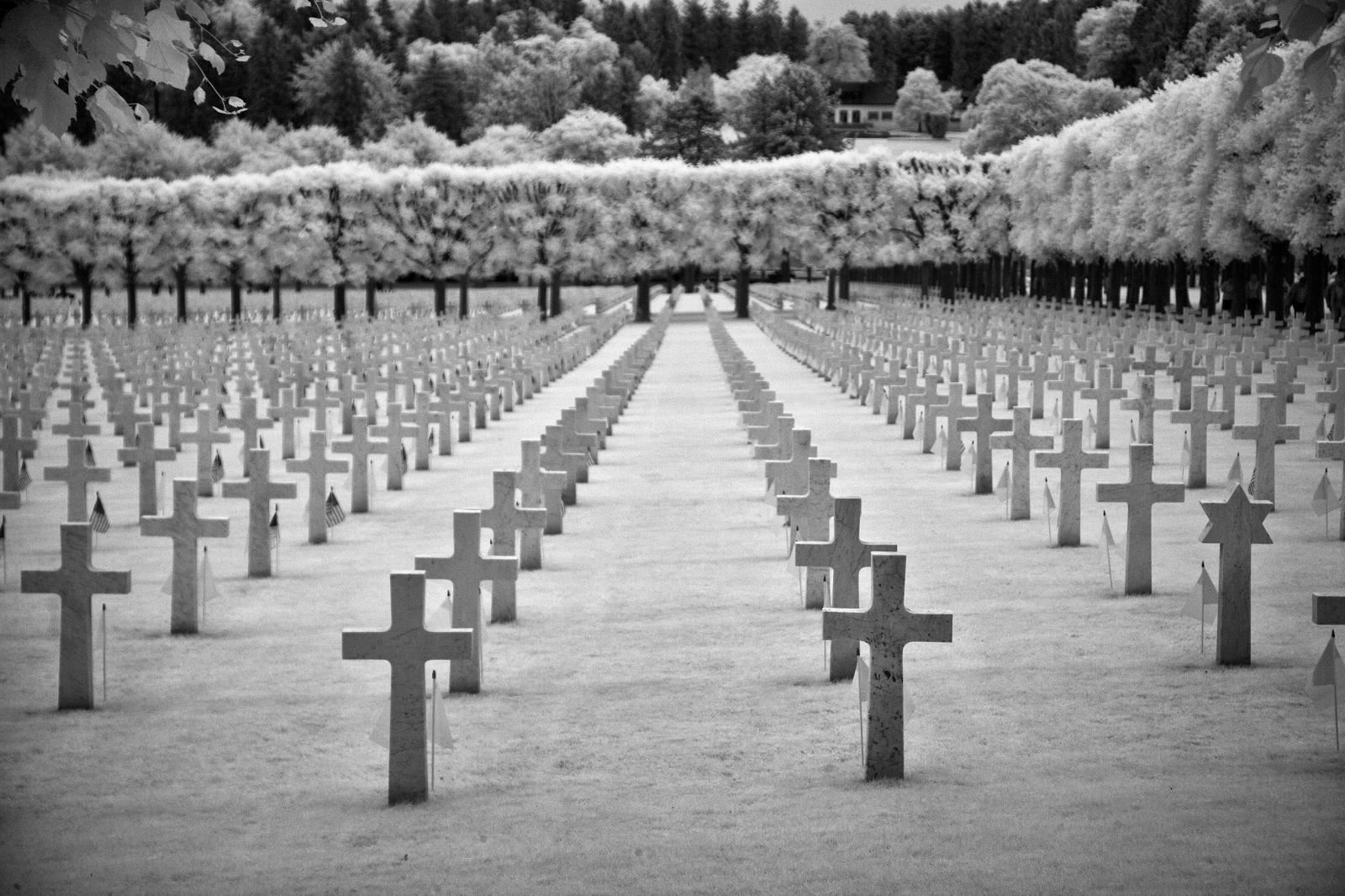 German Cemetery : World War 1 : David Burnett | Photographer