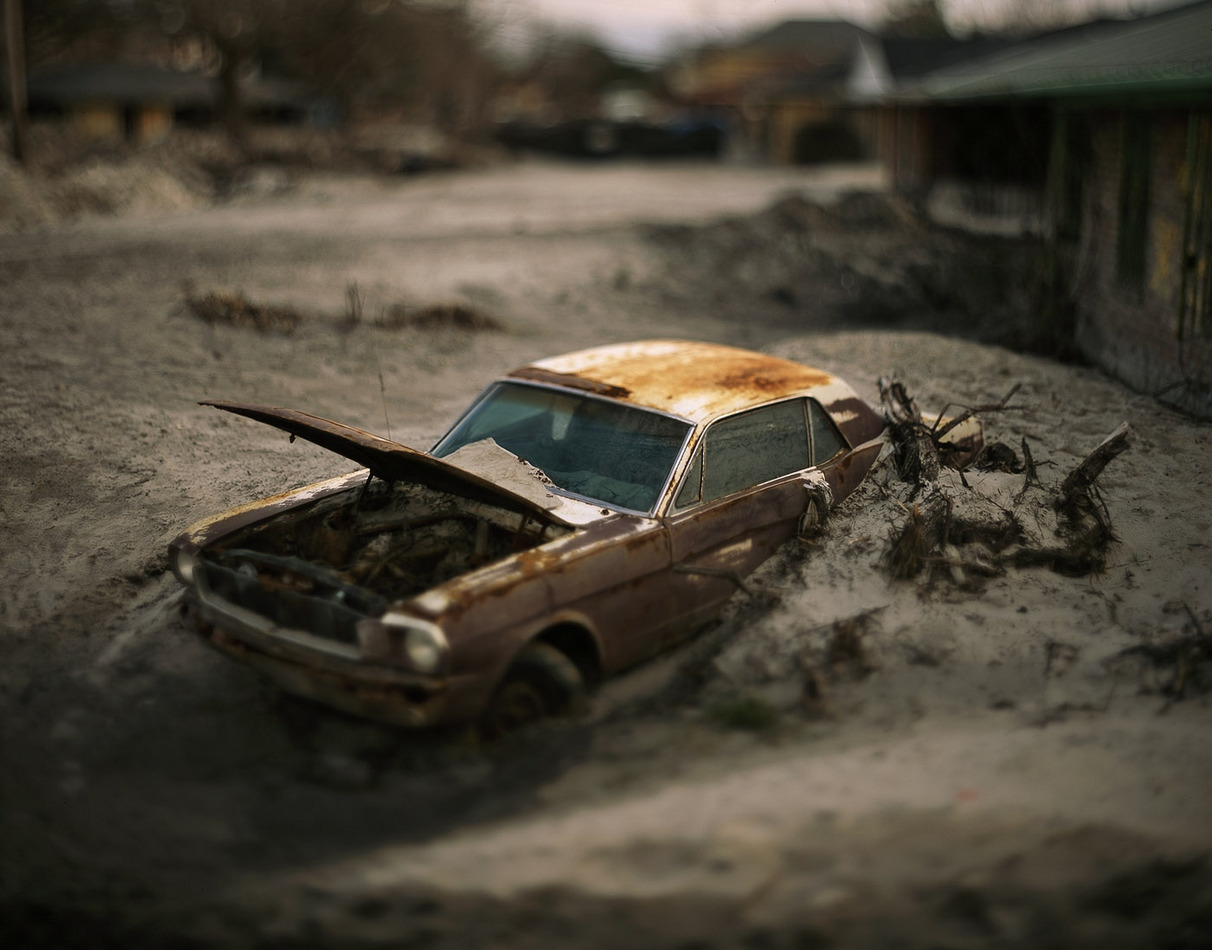 New Orleans, when the levee broke : Aftermath : David Burnett | Photographer