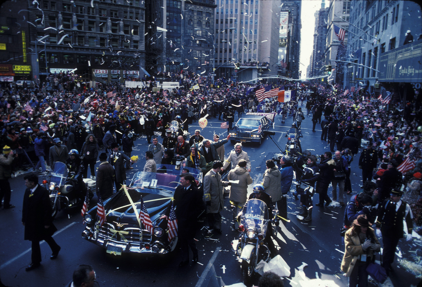 American hostages (444 days in Iran) are treated to a ticker tape parade, New York 181 : Too Close UMFA : David Burnett | Photographer
