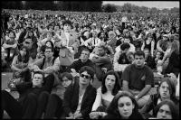 Hyde Park crowds mourn the death of Princess Diana 1997 - ©2025 David Burnett.<br/>All rights reserved.