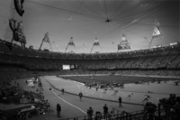 Start of Women's 800m - ©2025 David Burnett.<br/>All rights reserved.