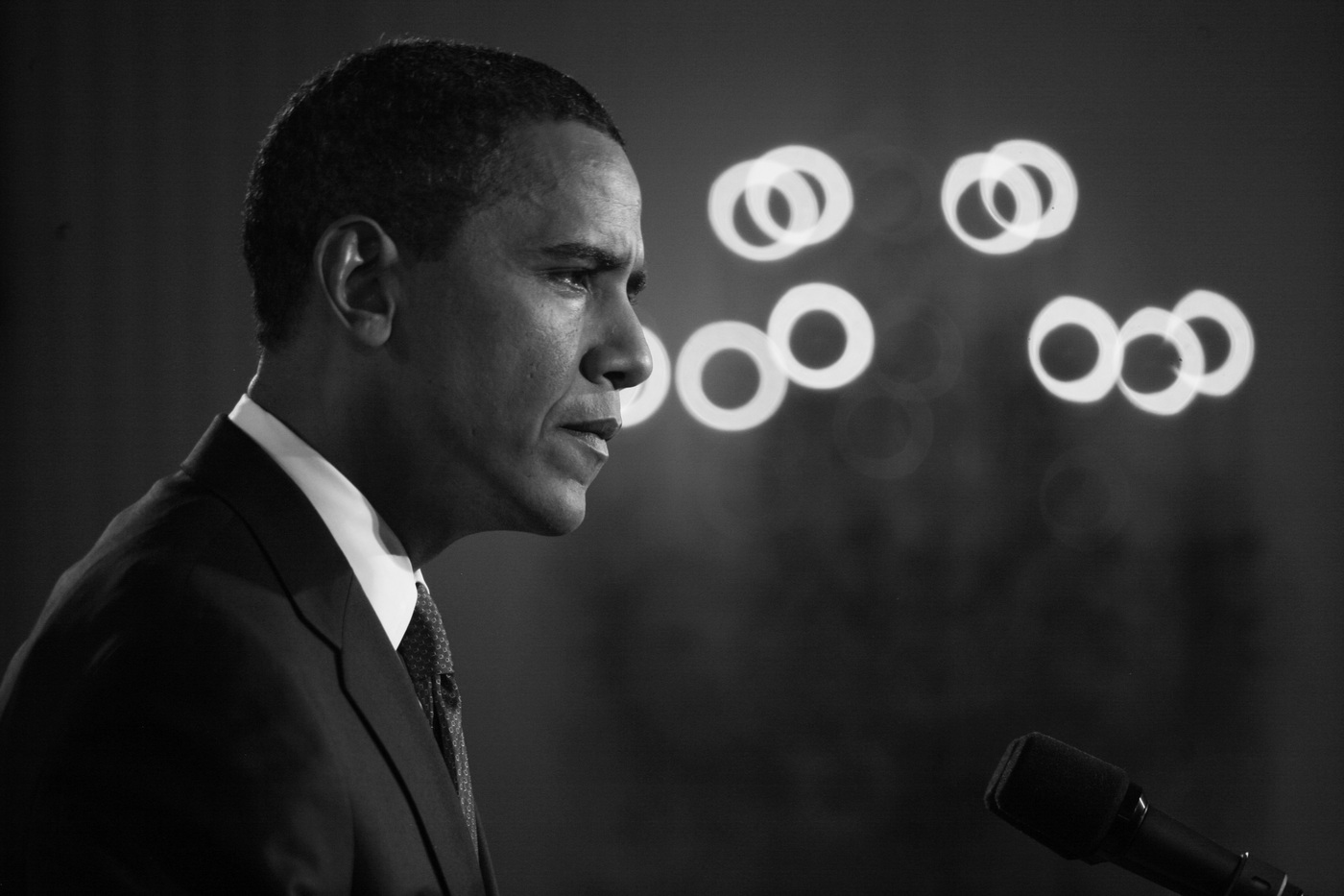 a Presidential News Conference
 : The Presidents  : David Burnett | Photographer