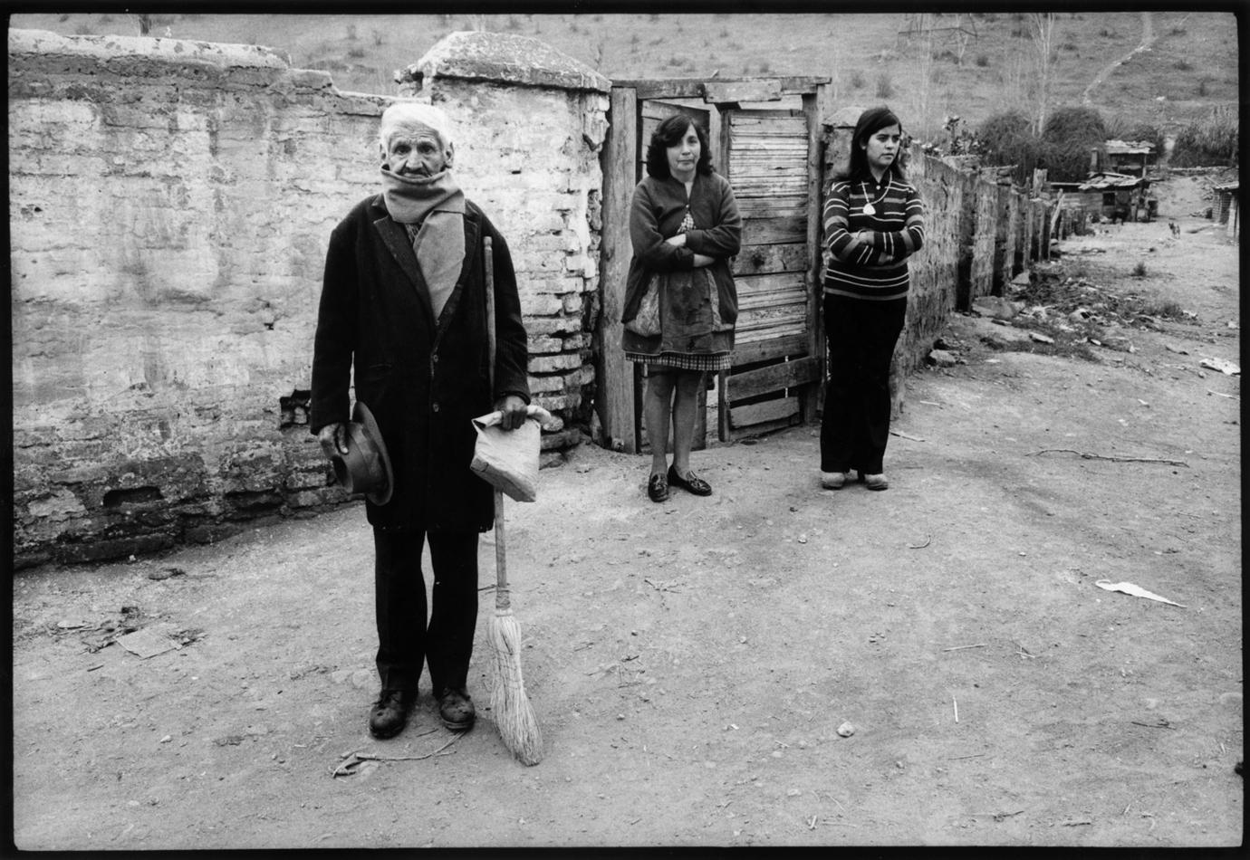 The passage of Pablo Neruda's funeral cortege yielded scenes of respect everywhere. : Chile: 40 Years After the Coup d'Etat : David Burnett | Photographer