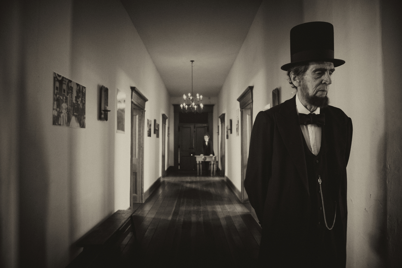 Lincolns lurked everywhere.