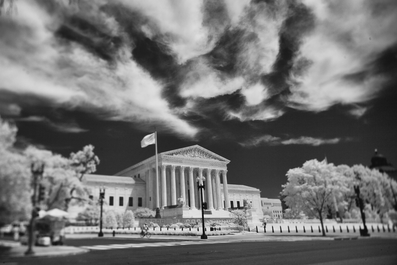 The Supreme Court : The National MALL : David Burnett | Photographer