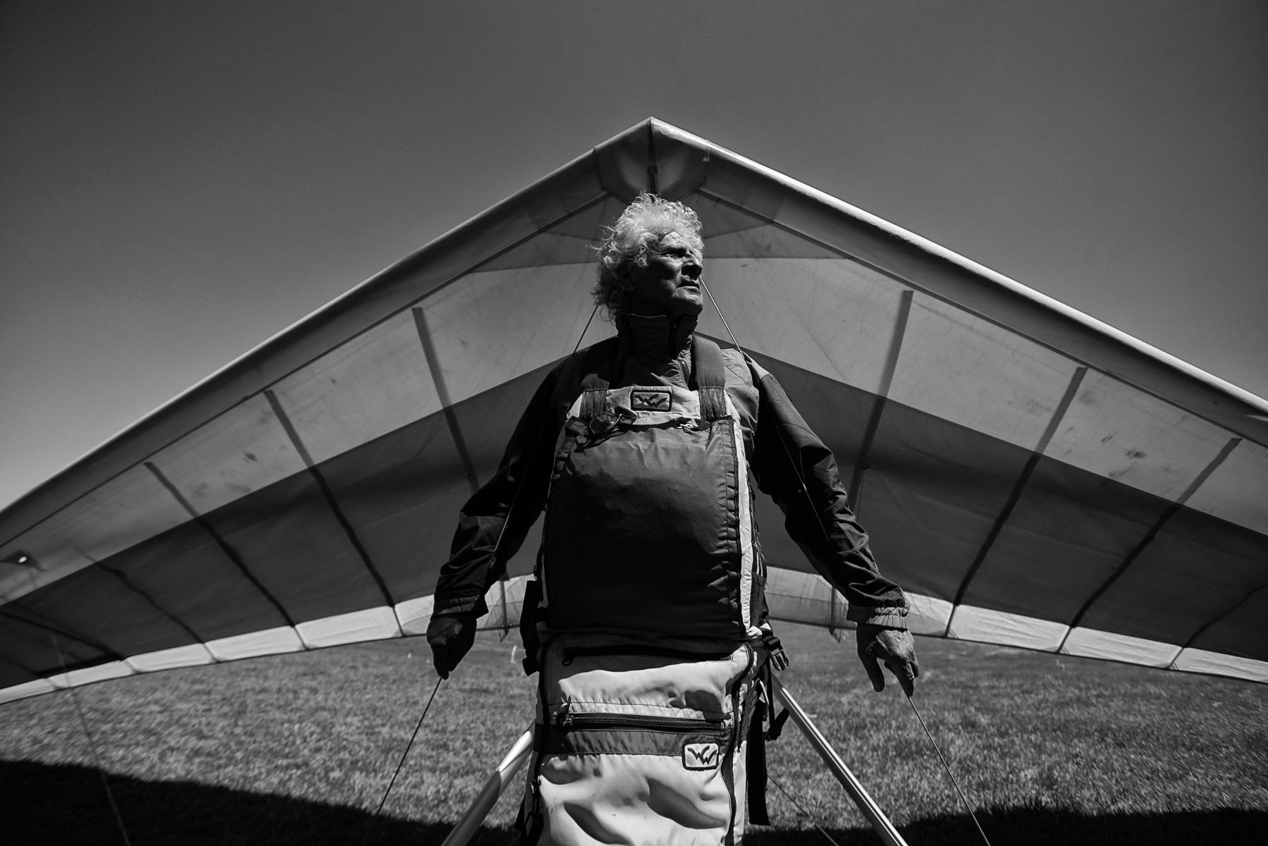 Hang gliding 80 yr old in Fremont CA : Senior Athletes : David Burnett | Photographer