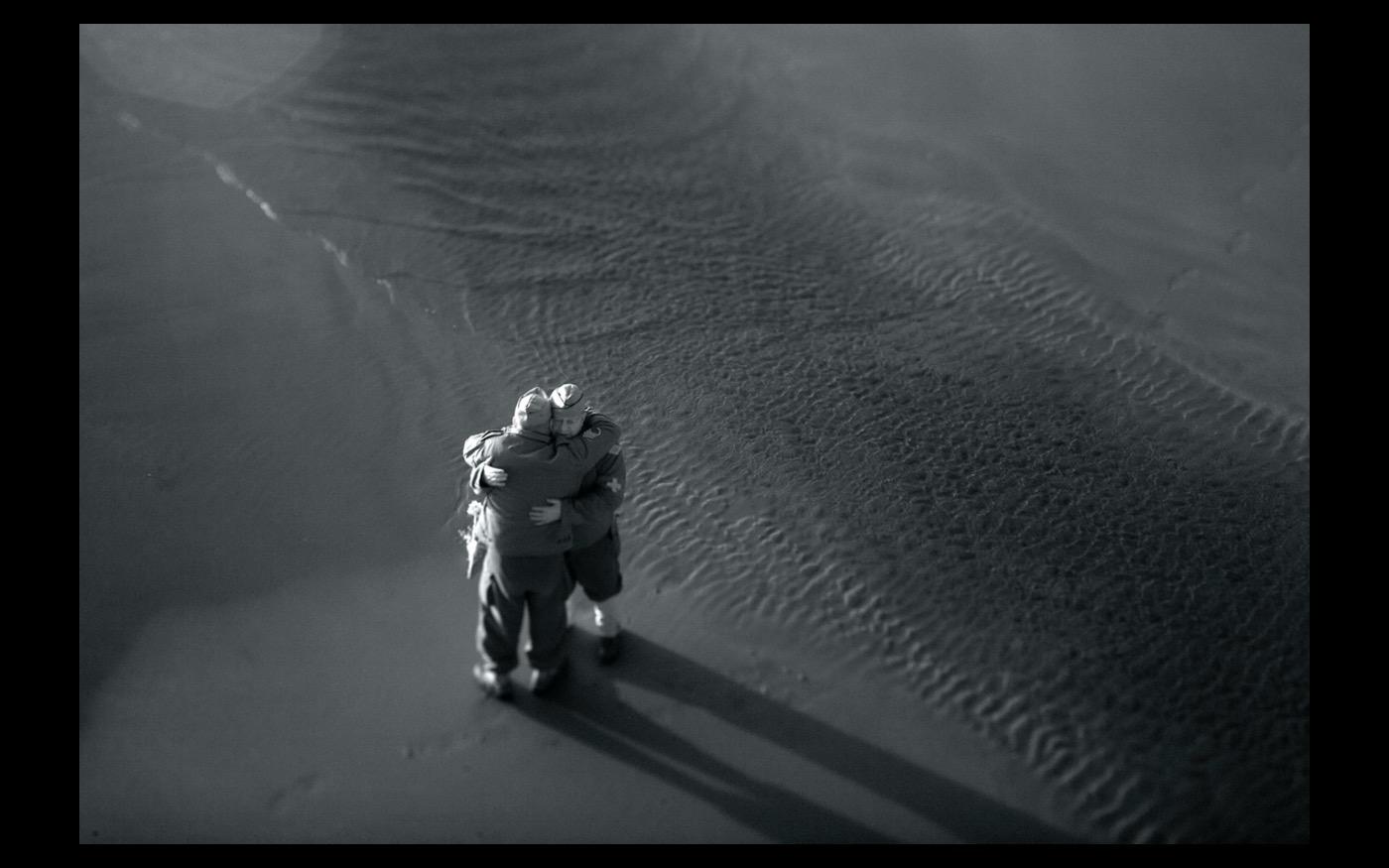 A pair of veterans embrace on Omaha Beach  D+75 years
2019 : Looking Back: 60 Years of Photographs : David Burnett | Photographer