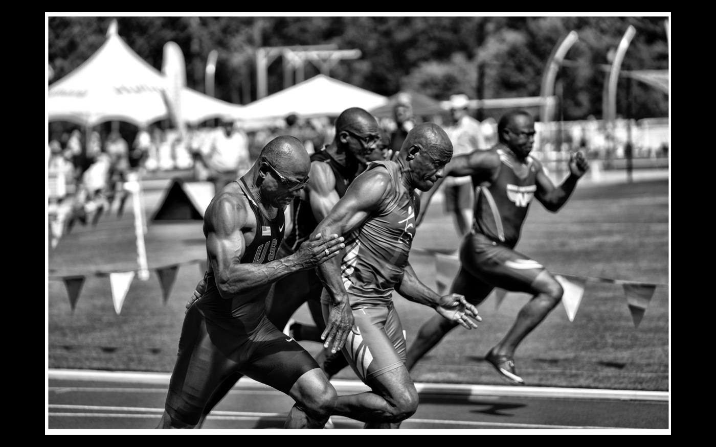 Seventy-plus runners leave the starting line for the 100m
2017 : Looking Back: 60 Years of Photographs : David Burnett | Photographer