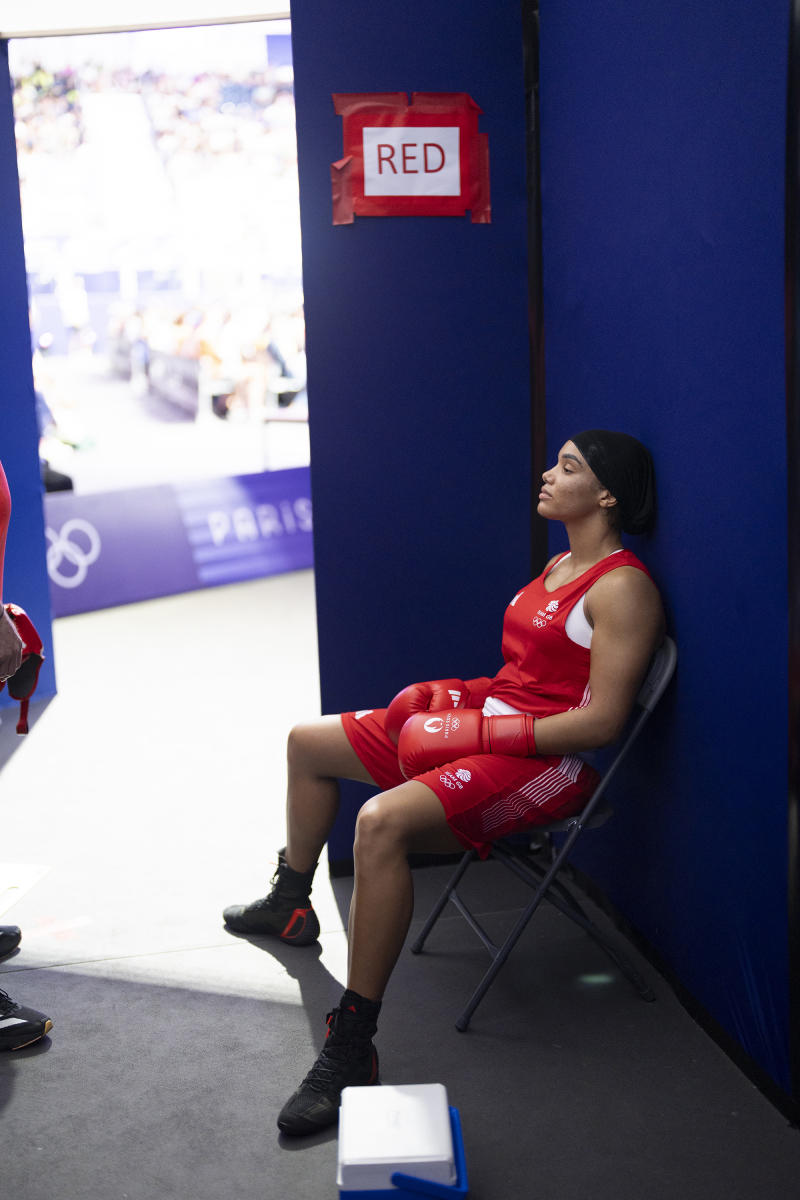 Getting psyched up for a boxing match : Paris 2024 Summer Games : David Burnett | Photographer