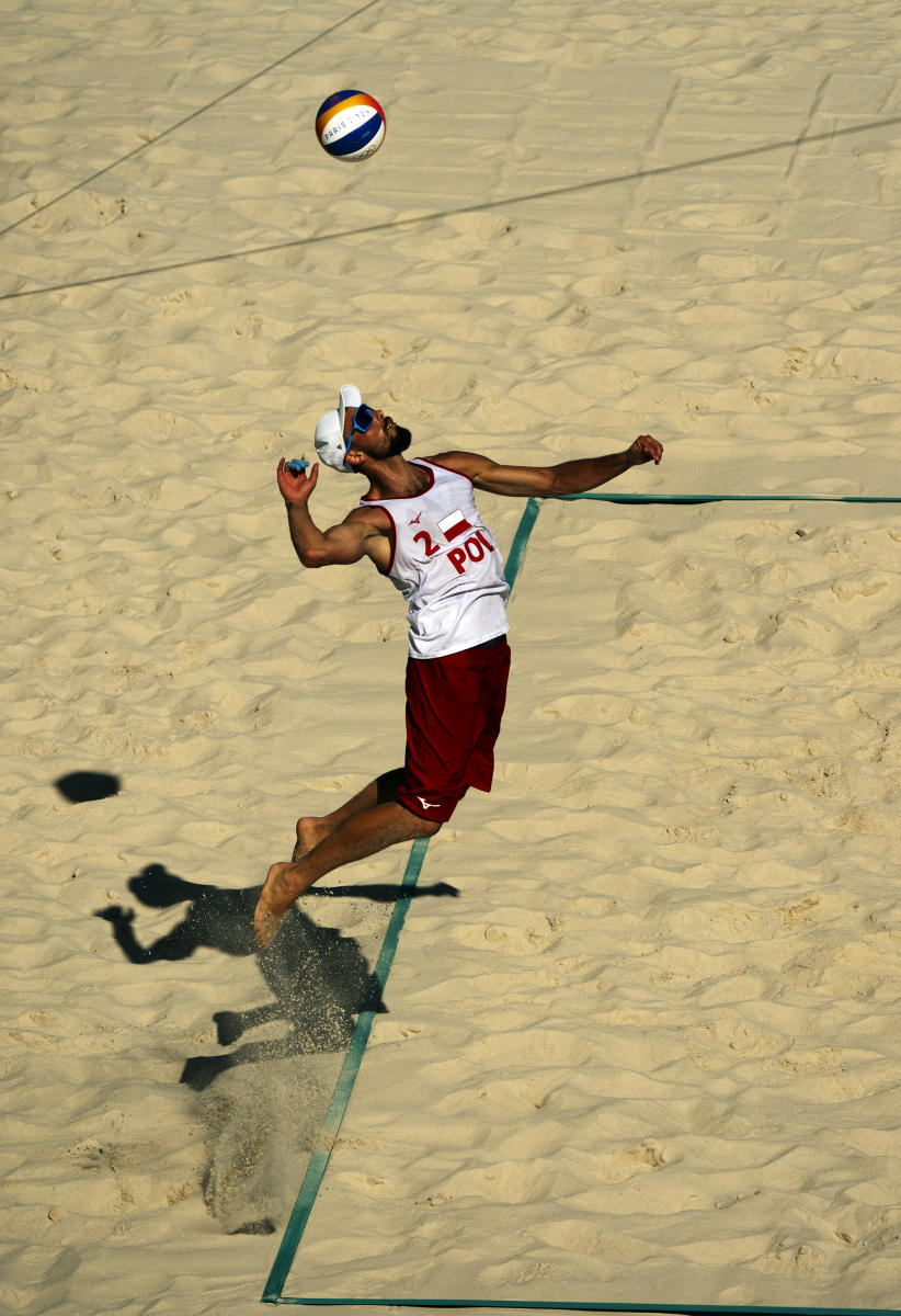 Beach volleyball : Paris 2024 Summer Games : David Burnett | Photographer