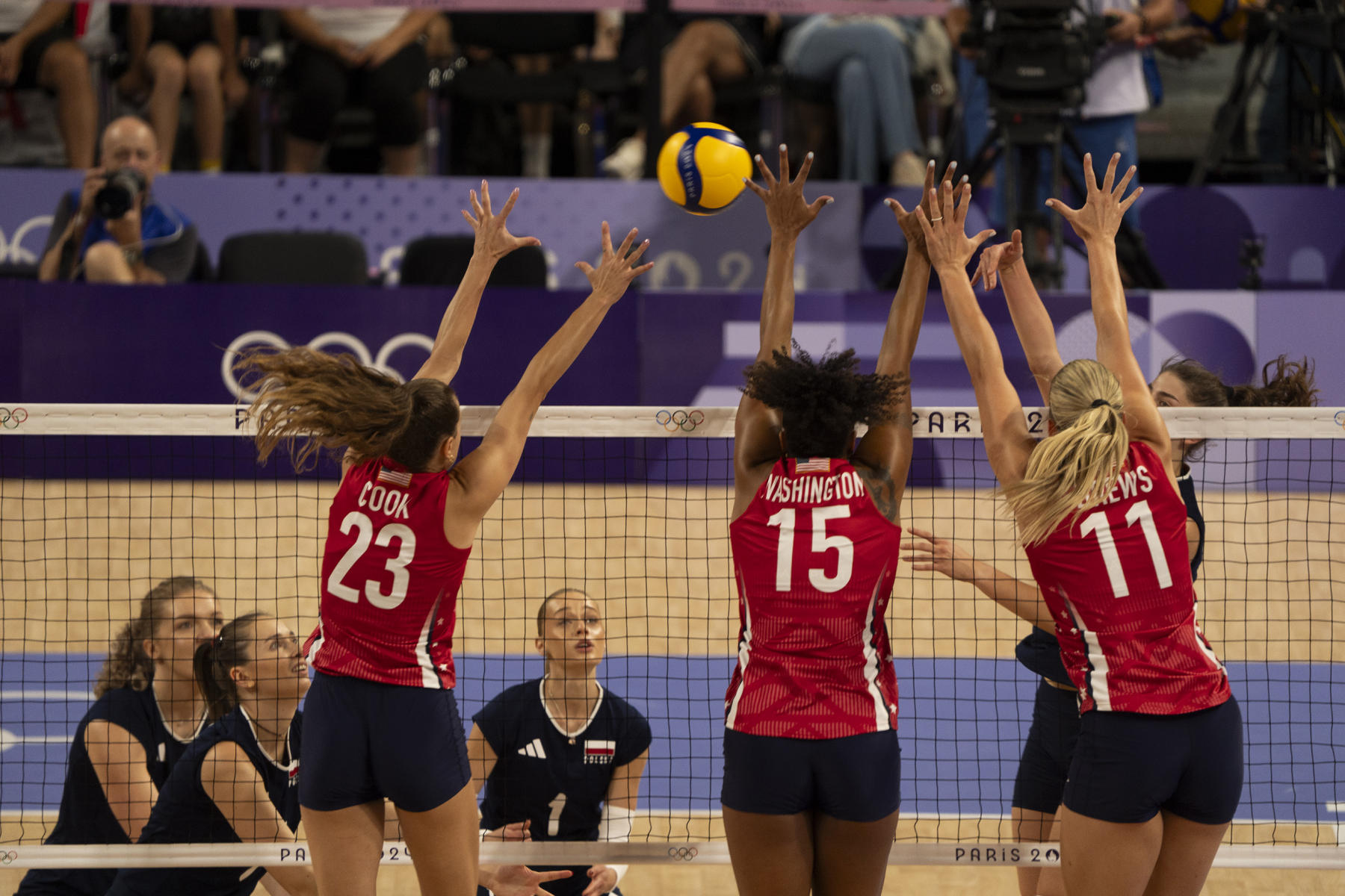 Volleyball : Paris 2024 Summer Games : David Burnett | Photographer