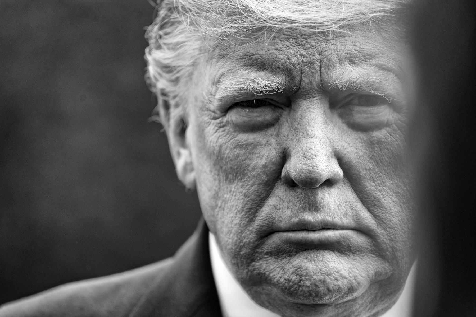 Donald Trump on the South Lawn : The Presidents  : David Burnett | Photographer
