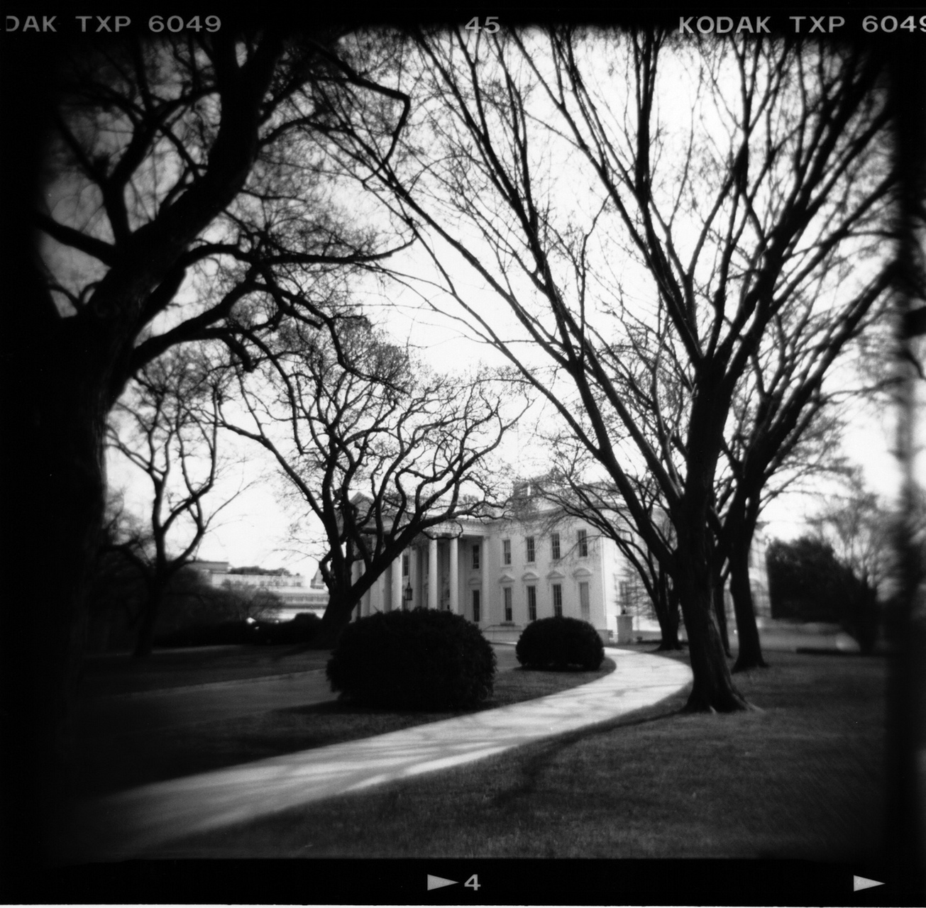 the White House : Holga Eye : David Burnett | Photographer