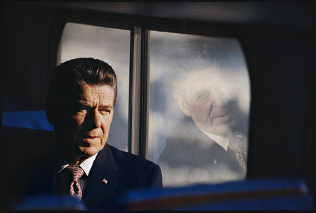 Ronald Reagan on a campaign bus: NH

